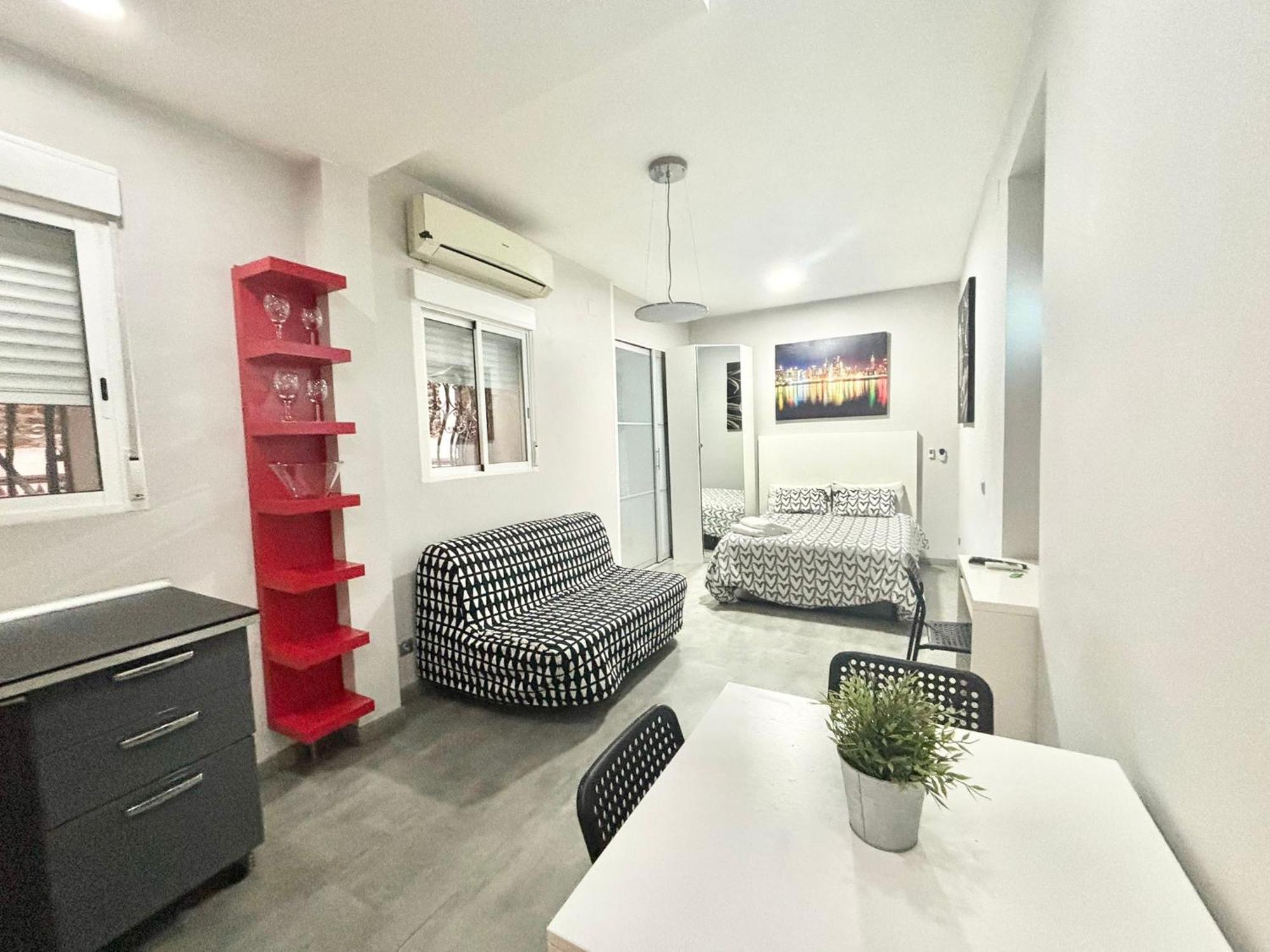 Centro Ferrocarril 2 Metro Delicias Apartment Madrid Luaran gambar